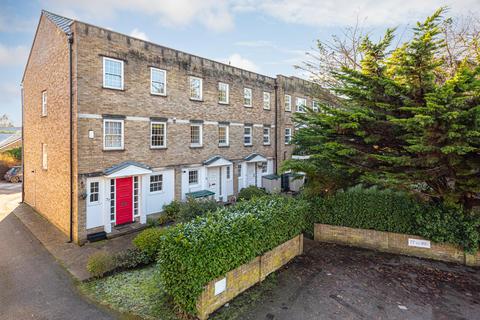 79 Dorking Road, Epsom, KT18 7JU