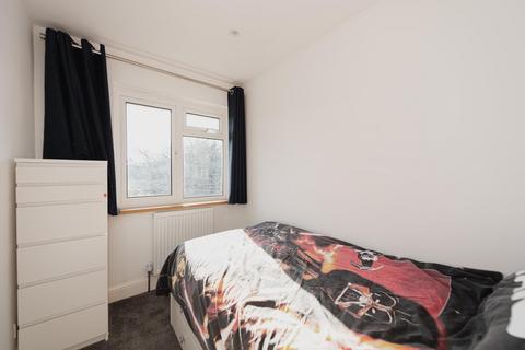 79 Dorking Road, Epsom, KT18 7JU
