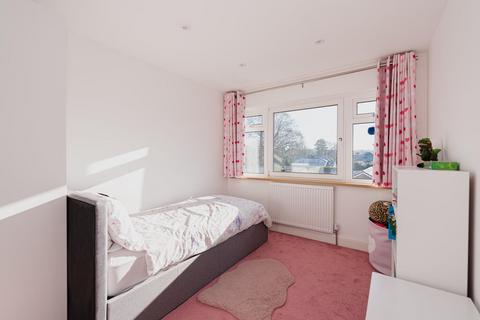 79 Dorking Road, Epsom, KT18 7JU