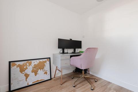 79 Dorking Road, Epsom, KT18 7JU
