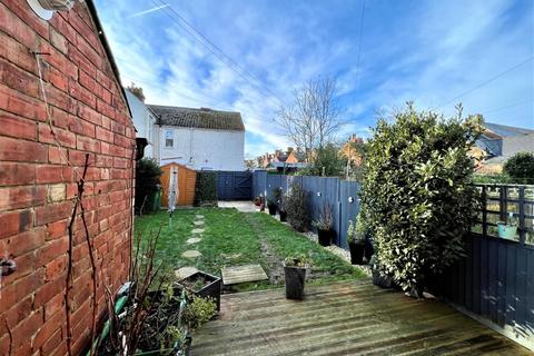 361 Cheriton Road, Folkestone, CT19 4BT