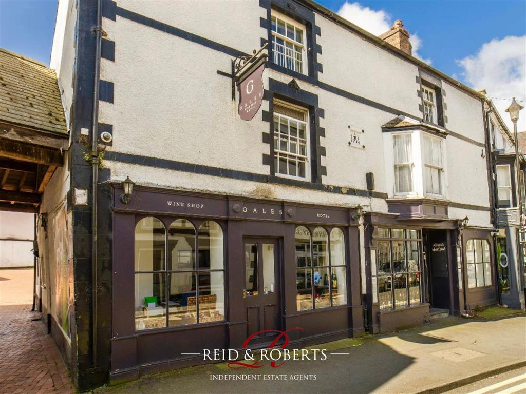 Bridge Street, Llangollen 8 bed semidetached house for sale £500,000