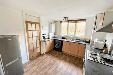 42 Farmstead Close, Sheffield, S14 1LR
