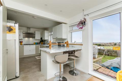 115 Downsway, Southwick, Brighton, BN42 4WE
