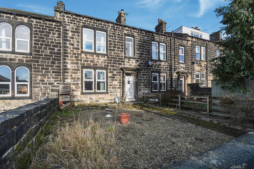Hawthorn Crescent, Yeadon, Leeds 3 bed house £225,000