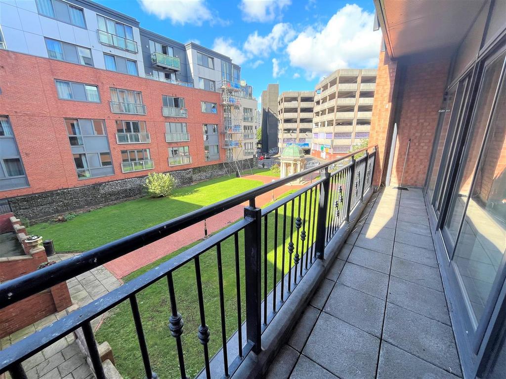 Benson Street, Liverpool 2 bed apartment for sale £155,000