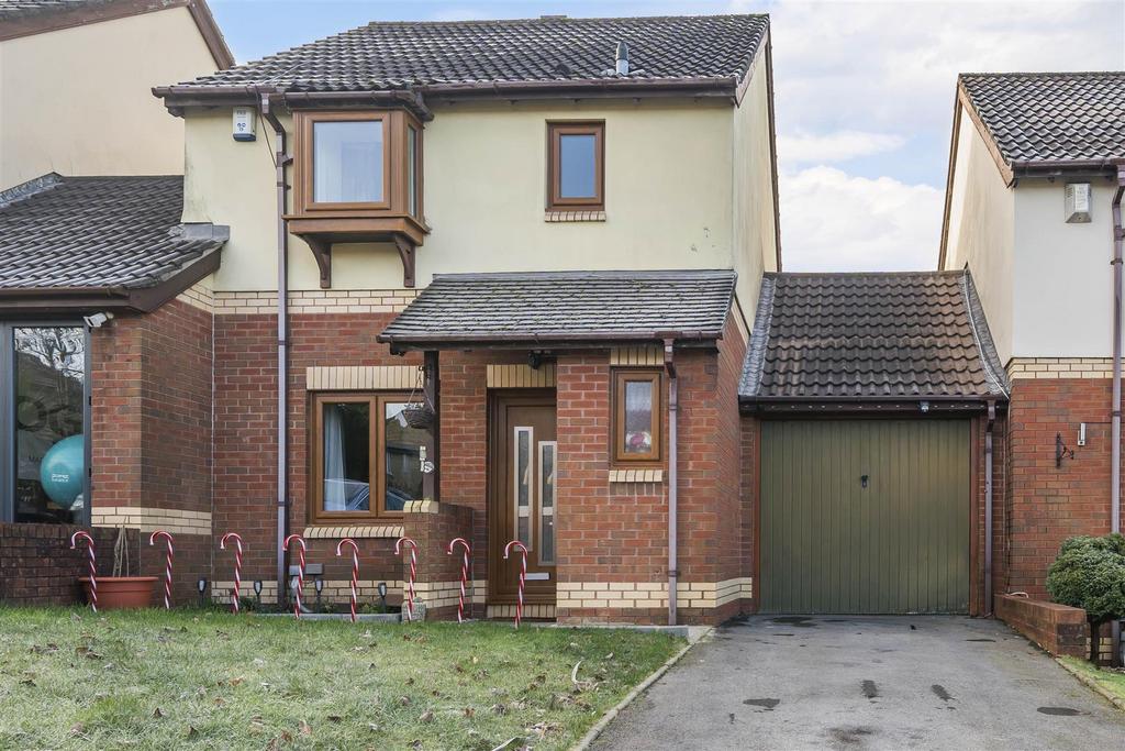 Ffordd Scott, Birchgrove, Swansea 3 bed link detached house £220,000