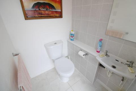 18 Lessness Avenue, Bexleyheath, DA7 5SJ