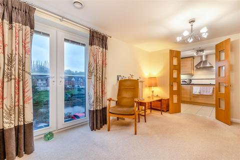 2 bedroom apartment for sale, Marbury Court, Chester Way, Northwich