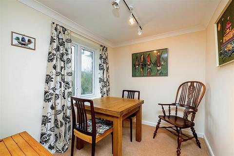 1 bedroom apartment for sale, St Rumbolds Court, Buckingham Road, Brackley