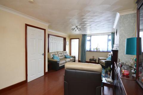 45 Broadleas, Bristol, BS13 7PL
