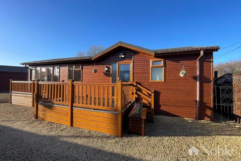1 bedroom property for sale - St. Marys Lane, Upminster