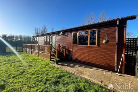 1 bedroom property for sale - St. Marys Lane, Upminster