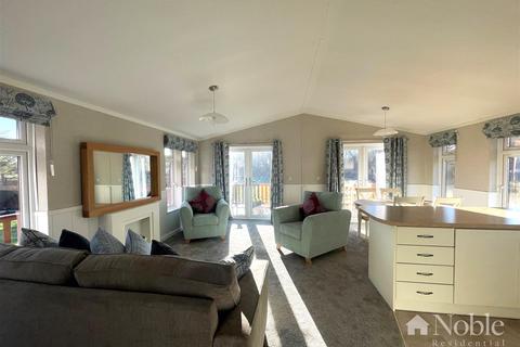 1 bedroom property for sale - St. Marys Lane, Upminster