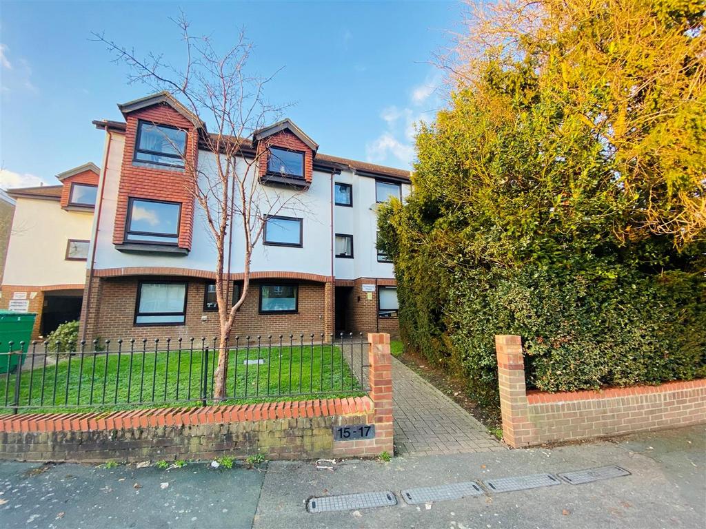 Warminster Road, London 1 bed flat £256,950