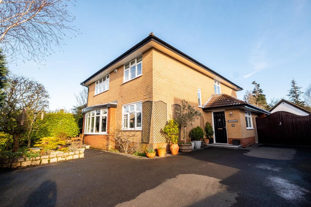 Bellingham Road, Lytham St. Annes, FY8 5 bed detached house for sale