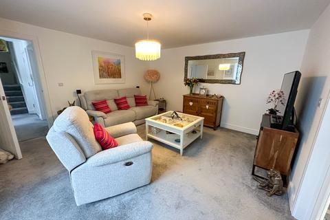 2 bedroom apartment for sale - Ellacombe Road, Torquay, TQ1 3BU
