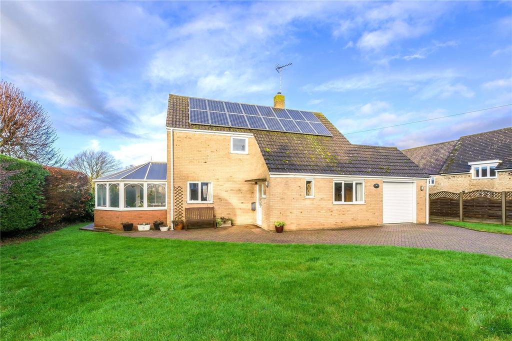 Main Street, Glapthorn, Northamptonshire, PE8 4 bed detached house for
