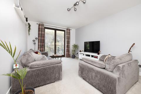 24 Esk Bridge, Penicuik, EH26 8QR