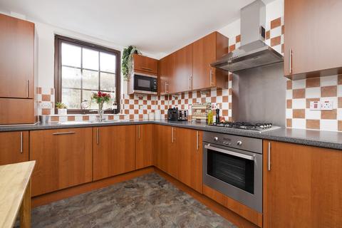 24 Esk Bridge, Penicuik, EH26 8QR
