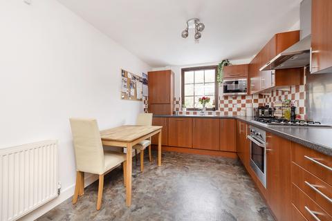 24 Esk Bridge, Penicuik, EH26 8QR