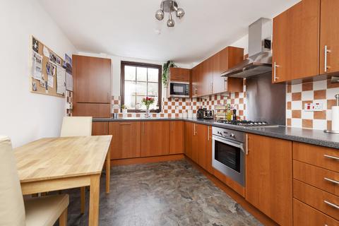 24 Esk Bridge, Penicuik, EH26 8QR