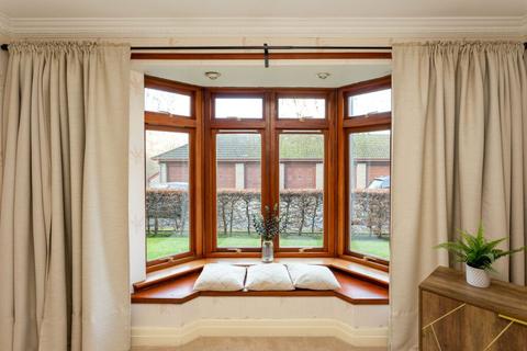 86/1 Barnton Park View, Edinburgh, EH4 6HJ