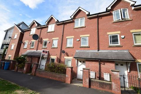 4 bedroom townhouse to rent, Bold Street, Hulme, Manchester. M15 5QH.