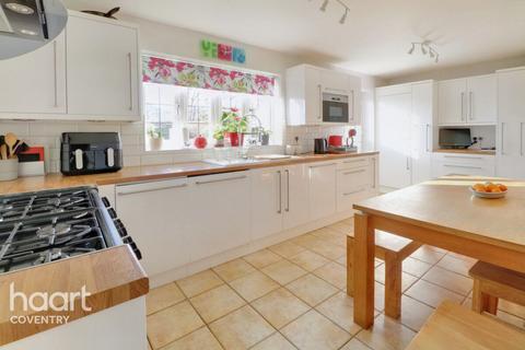 1 Hallams Close, Brandon, Coventry, CV8 3NZ