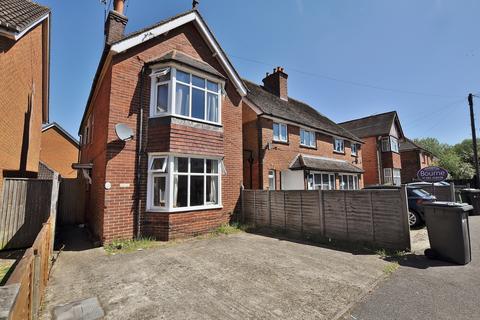 4 bedroom detached house to rent, Recreation Road, Guildford, Surrey, GU1