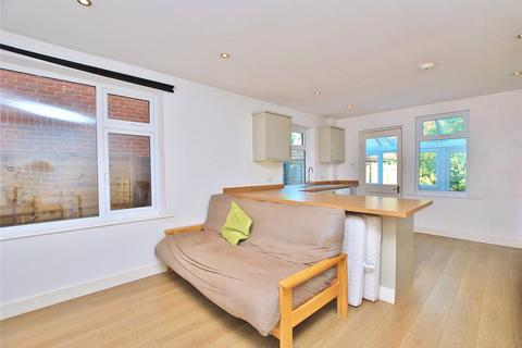 4 bedroom detached house to rent, Recreation Road, Guildford, Surrey, GU1