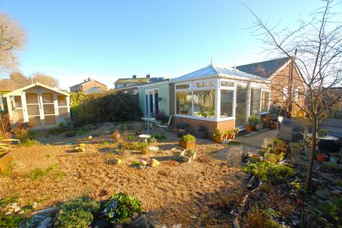 32 Cauldham Close, Capel Le Ferne, Folkestone, CT18 7HH