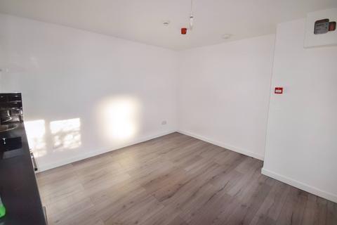 undefined, chestnut road, Southampton SO16