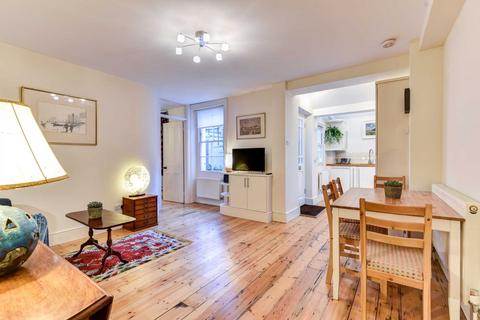 1 bedroom flat to rent, ‘Brighton`s Park Crescent Apartment`