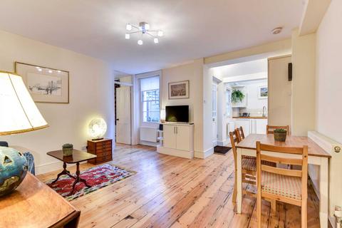 undefined, ‘Brighton`s Park Crescent Apartment`