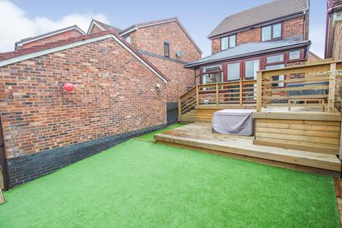 3 bedroom detached house for sale - Hargate Avenue, Rochdale, OL12