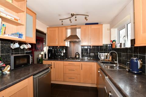 4 Hever Croft, Rochester, ME2 2NN