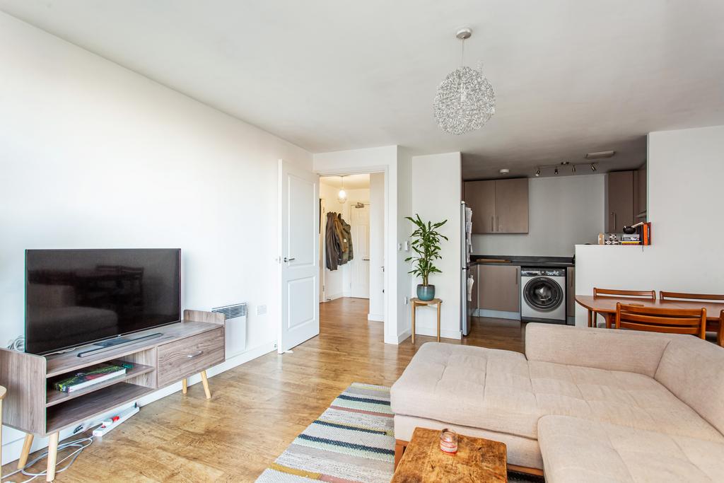 Kitchen/Reception