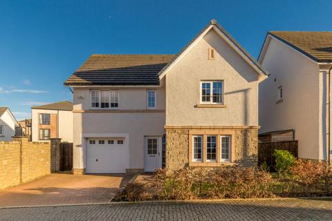 10 Mcarthur Rigg, South Queensferry, EH30 9AG