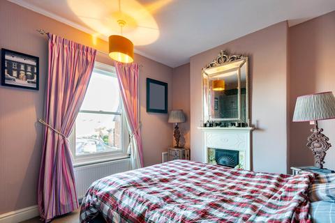 Bridge House Grove Lane, Retford, DN22 6NA