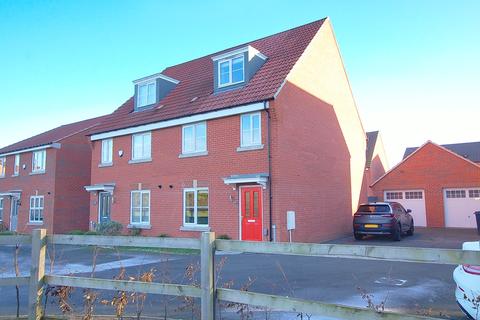 4 bedroom semi-detached house for sale - Harrier Road, Louth LN11 0ZL