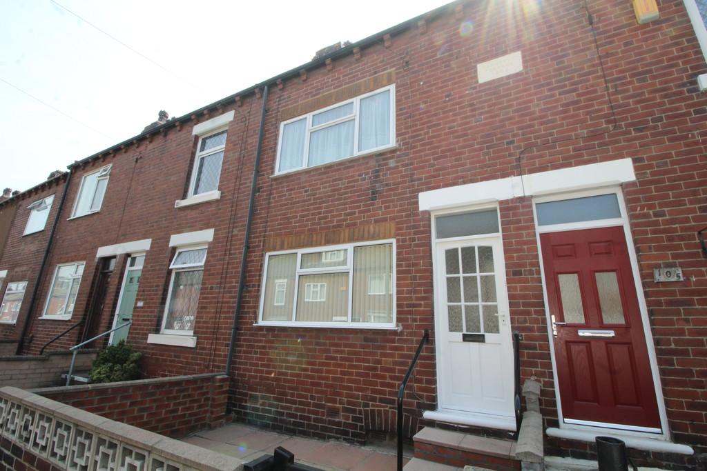 King Street, Normanton 2 bed terraced house £695 pcm (£160 pw)