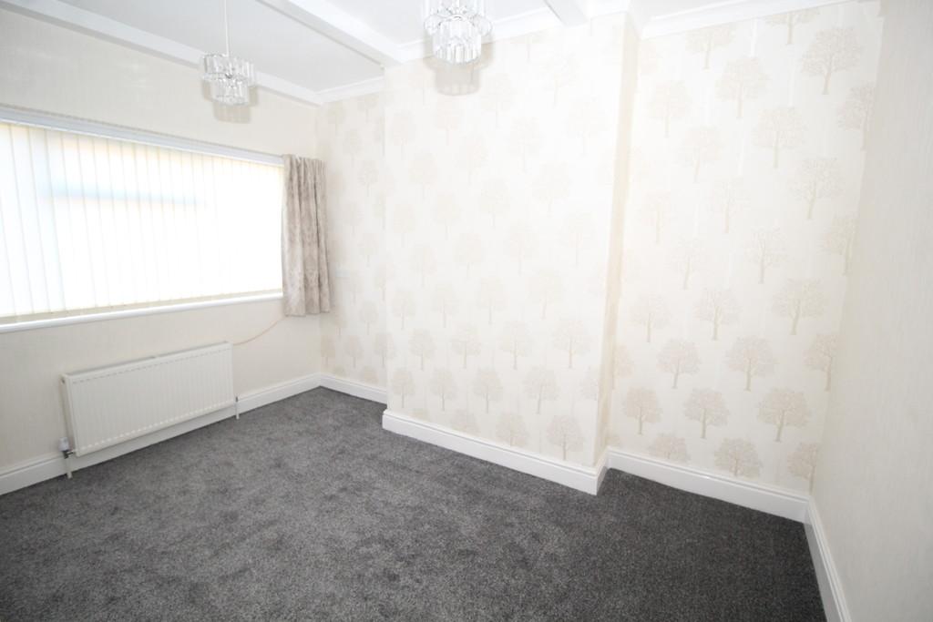 King Street, Normanton 2 bed terraced house £695 pcm (£160 pw)