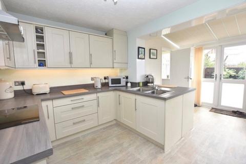 4 bedroom detached house for sale, Chantry Close, Teignmouth