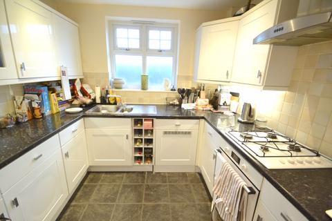 2 bedroom apartment for sale - Southborough Road, Bickley, Bromley