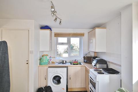 66 Frethern Close, Burford, OX18 4NU