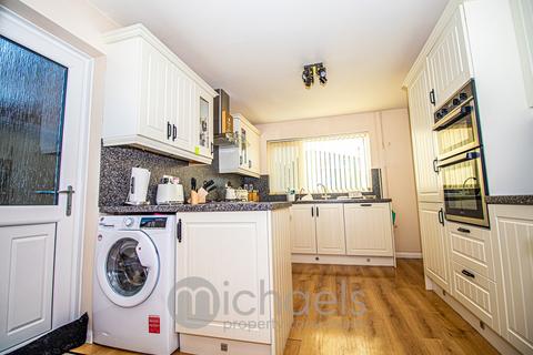 72 Mountbatten Road, Braintree, CM7 9TP