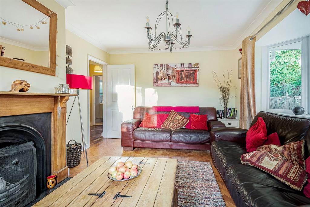 Howle Hill, RossOnWye, Herefordshire, HR9 4 bed detached house for