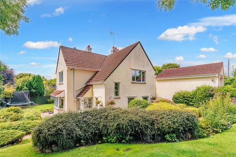 4 bedroom detached house for sale, Howle Hill, Ross-On-Wye, Herefordshire, HR9