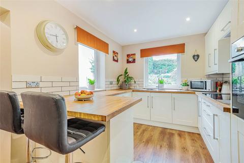 4 bedroom detached house for sale, Howle Hill, Ross-On-Wye, Herefordshire, HR9